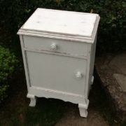 Nachttisch, Holzschränkchen (Shabby, Landhausstil)