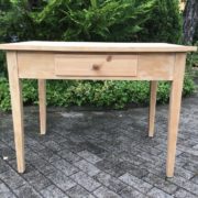 Alter Tisch, Esstisch, Holztisch, Küchentisch (Shabby, Landhausstil)
