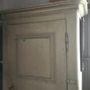 Alter Holzschrank, Kleiderschrank (Shabby, Landhausstil)