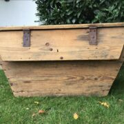 Alte Getreidetruhe, Sitzbank, Scheunenfund (Shabby, Dekoration)