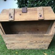 Alte Getreidetruhe, Sitzbank, Scheunenfund (Shabby, Dekoration)