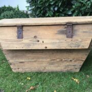 Alte Getreidetruhe, Sitzbank, Scheunenfund (Shabby, Dekoration)