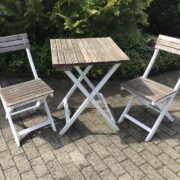 Balkonmöbel, 2 Stühle und ein Tisch, Gartenmöbel (Shabby) Balkonmöbel, 2 Stühle und ein Tisch, Gartenmöbel (Shabby)