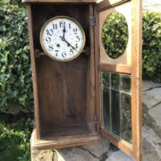 Antike Pendeluhr, Uhrenkasten, Uhr (Dekoration, Antiquität) Antike Pendeluhr, Uhrenkasten, Uhr (Dekoration, Antiquität)