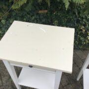 2 Nachttische zum Herrichten, Beistelltische