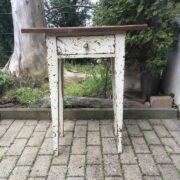Kleiner Tisch, Holztisch, Beistelltisch (Shabby, Vintage)