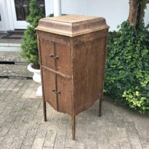 Antiker Grammophonschrank, Holzschränkchen, Restaurationsobjekt (Antiquität)