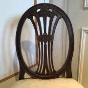 Antiker Stuhl, dekorativer Polsterstuhl (Antiquität)