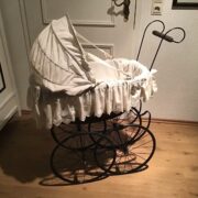 Nostalgie Kinderwagen, 50er Jahre, Puppenwagen (Shabby, Dekoration)