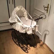 Nostalgie Kinderwagen, 50er Jahre, Puppenwagen (Shabby, Dekoration)