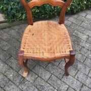 Alter Holzstuhl, Stuhl (Vintage)