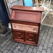 Kleiner Sekretär, Holzschrank (Landhausstil)