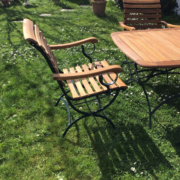 Merxx Schlossgarten, Gartenmöbel, Gartentisch u. 4 Sessel (Top-Zustand)