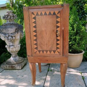 Antiker Nachttisch, Holzschrank, Nachtschrank (Antiquität, Vintage)