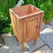 Antiker Nachttisch, Holzschrank, Nachtschrank (Antiquität, Vintage)