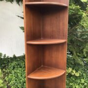 Eckregal, Holzregal, Eckschrank