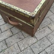 Alter Koffer reparaturbedürftig (Deko, Vintage)