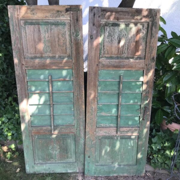 2 alte Fensterläden, Holzfensterladen, Deko (Landhausstil, Shabby)