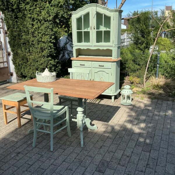 Set für Esszimmer / Wohnzimmer / Küche): Buffet, Tisch, 2 Stühle, Hocker Set für Esszimmer / Wohnzimmer / Küche): Buffet, Tisch, 2 Stühle, Hocker