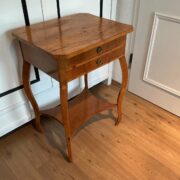 Biedermeier Beistelltisch, Holztisch, Nachttisch (Antiquität)