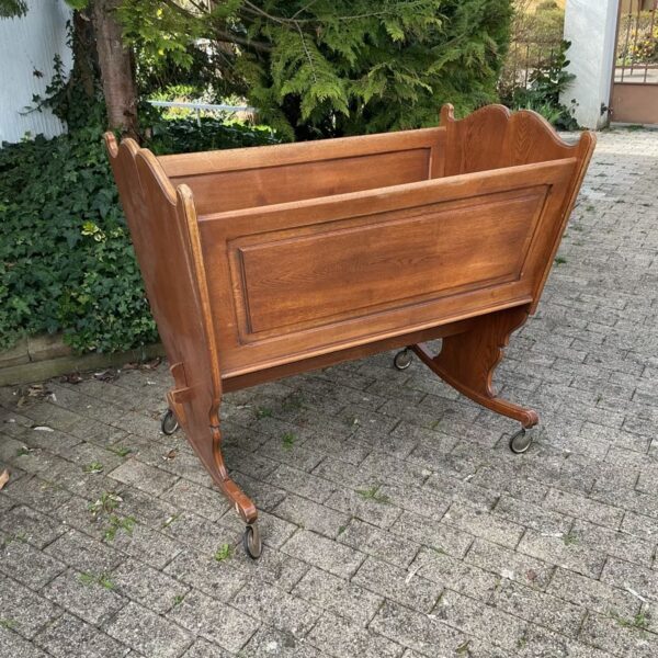 Antike Kinderwiege, Kinderbett, Wiege, Puppenwiege (Antiquität)