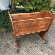 Antike Kinderwiege, Kinderbett, Wiege, Puppenwiege (Antiquität)