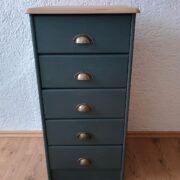 Schubladenkommode, Kommode, Holzschrank (Industrie-Design) Schubladenkommode, Kommode, Holzschrank (Industrie-Design)