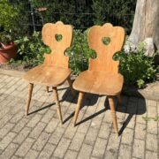 2 Vintage Holzstühle, Vollholzstuhl (Landhausstil) 2 Vintage Holzstühle, Vollholzstuhl (Landhausstil)
